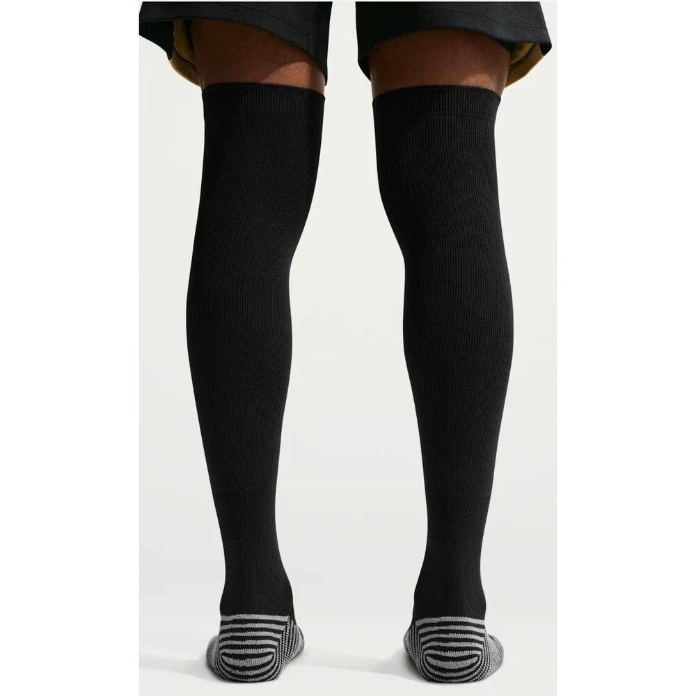 Nike Strike Soccer Dri-Fit Knee-High Black Socks Size XS (13C-3Y)